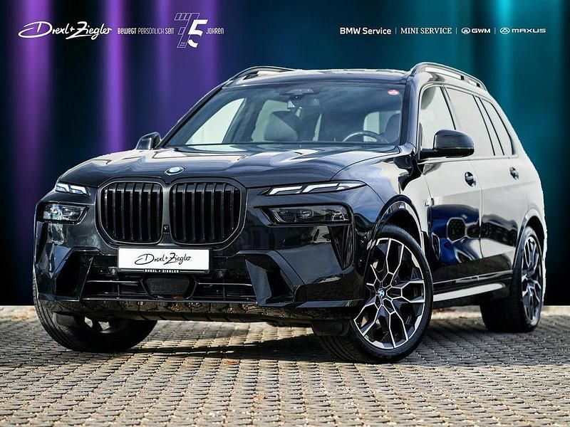 Saphirschwarz metallic Gebraucht 2025 BMW X7 M Sport SUV | 97.990 € (Teuer) - Bild 1/4