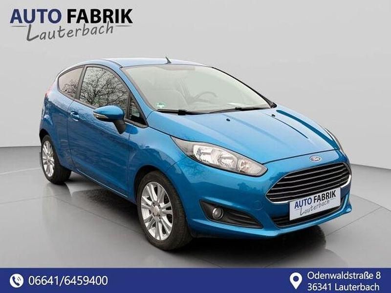 Gebraucht Ford Fiesta Trend 65 PS (47 kW) 2013 Blau Limousine