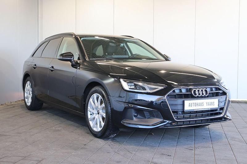 Gebraucht Audi A4 150 PS (110 kW) 2022 Schwarz Kombi