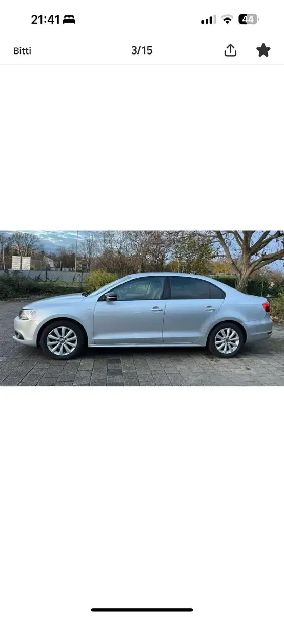 Gebraucht VW Jetta 105 PS (77 kW) 2012 Silber Limousine