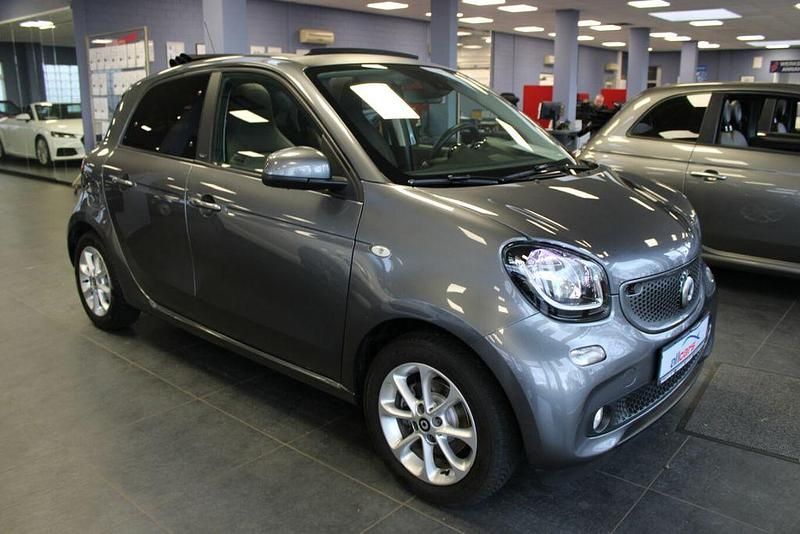 Gebraucht Smart ForFour Prime 90 PS (66 kW) 2019 Grau Kleinwagen
