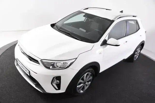 Gebraucht Kia Stonic Vision 101 PS (74 kW) 2023 Weiß SUV
