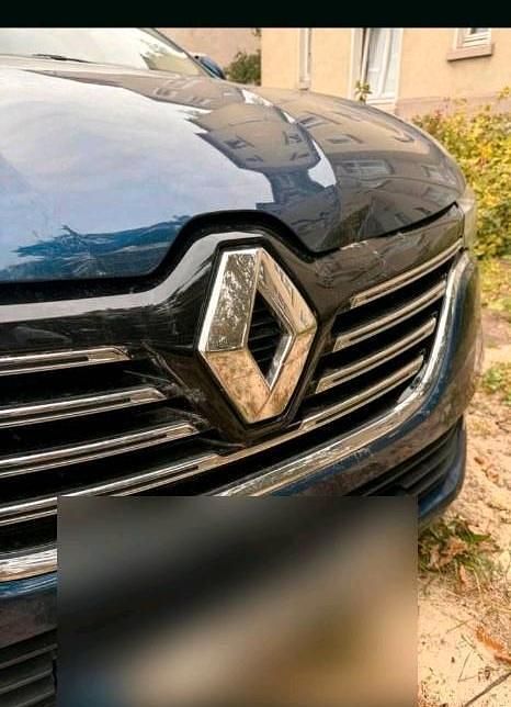 Second-hand Renault Talisman 160 CP (117 kW) 2016 Albastru Berlinǎ