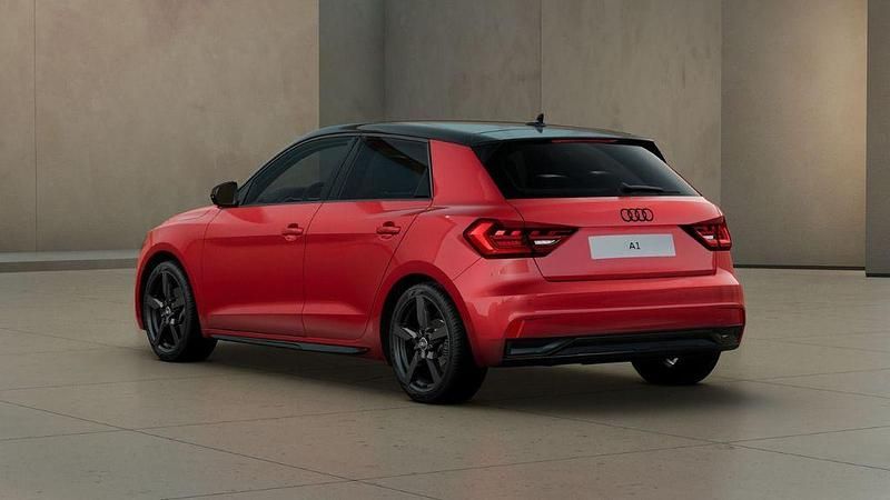 Gebraucht Audi A1 Sportback Advanced Plus 116 PS (85 kW) 2025 Progressivrot metallic Kleinwagen