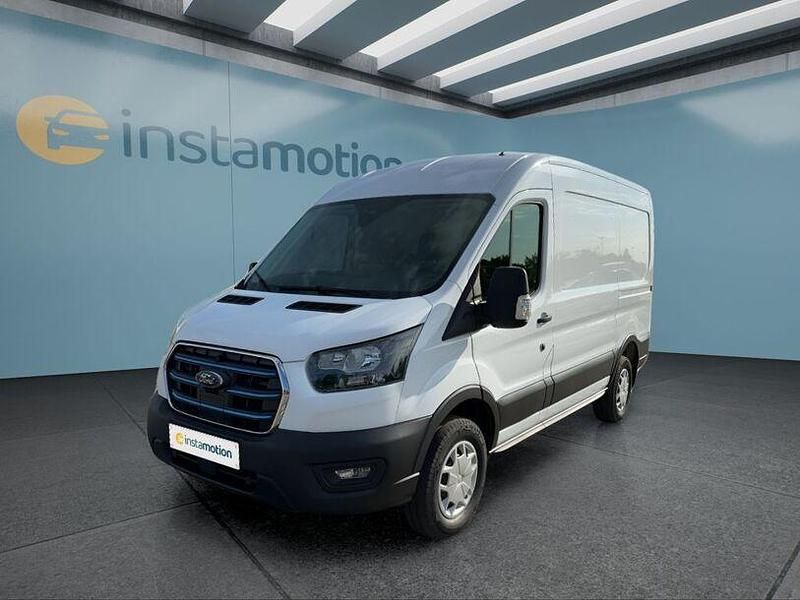 Gebraucht Ford Transit 2022 Weiss Limousine
