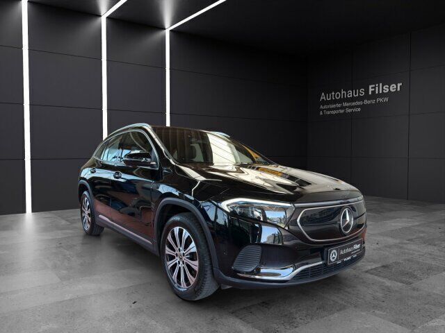 Andere Gebraucht 2021 Mercedes EQA250 Progressive SUV | 29.861 € (Fairer Preis) - Bild 1/4
