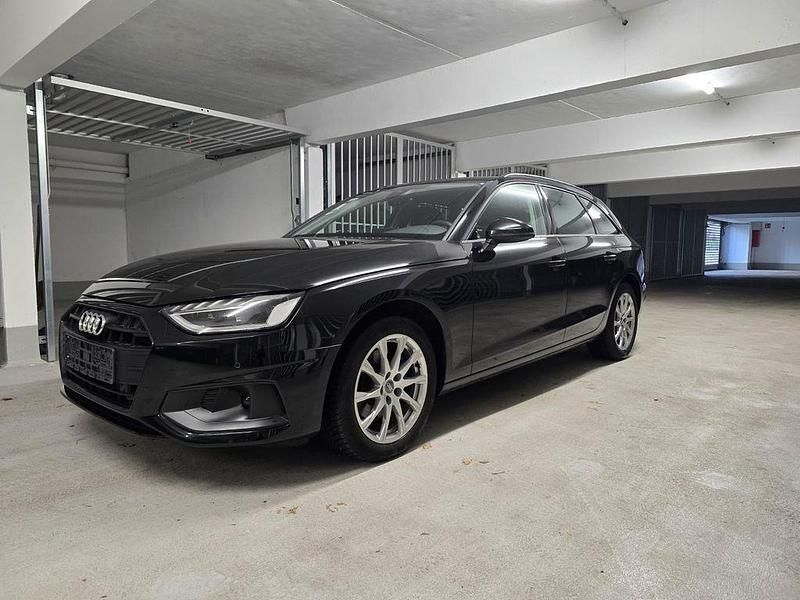 Gebraucht Audi A4 150 PS (110 kW) 2020 Schwarz Kombi