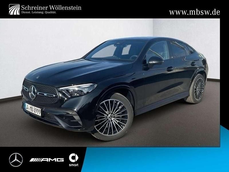 Metalliclack obsidianschwarz Gebraucht 2025 Mercedes GLC220 AMG Coupé | 63.861 € (Superpreis) - Bild 1/4