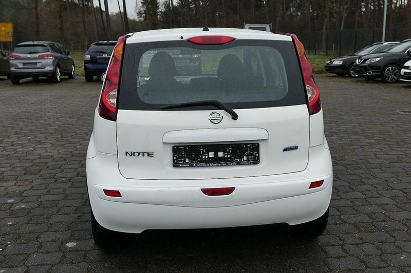 Gebraucht Nissan Note Acenta 88 PS (64 kW) 2009 Weiß Kleinwagen