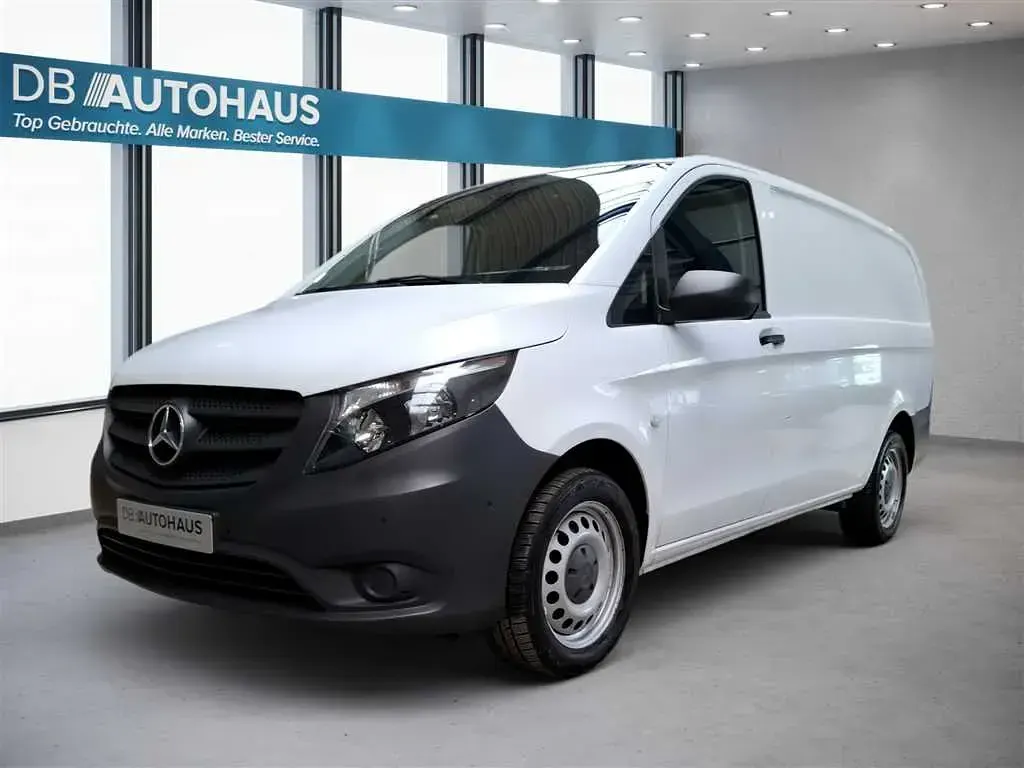 Gebraucht Mercedes Vito 163 PS (119 kW) 2021 Van