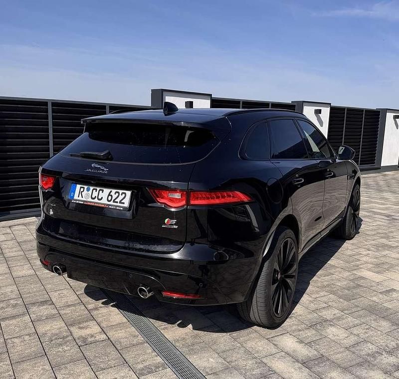 Gebraucht Jaguar F-Pace S 300 PS (220 kW) 2017 Schwarz SUV