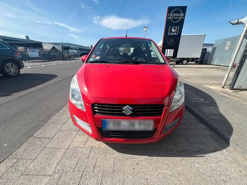 Gebraucht Suzuki Splash 65 PS (47 kW) 2009 Rot Kleinwagen
