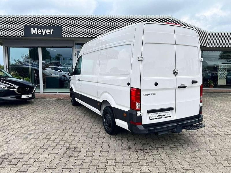 Gebraucht VW Crafter 140 PS (102 kW) 2024 Candyweiß Van