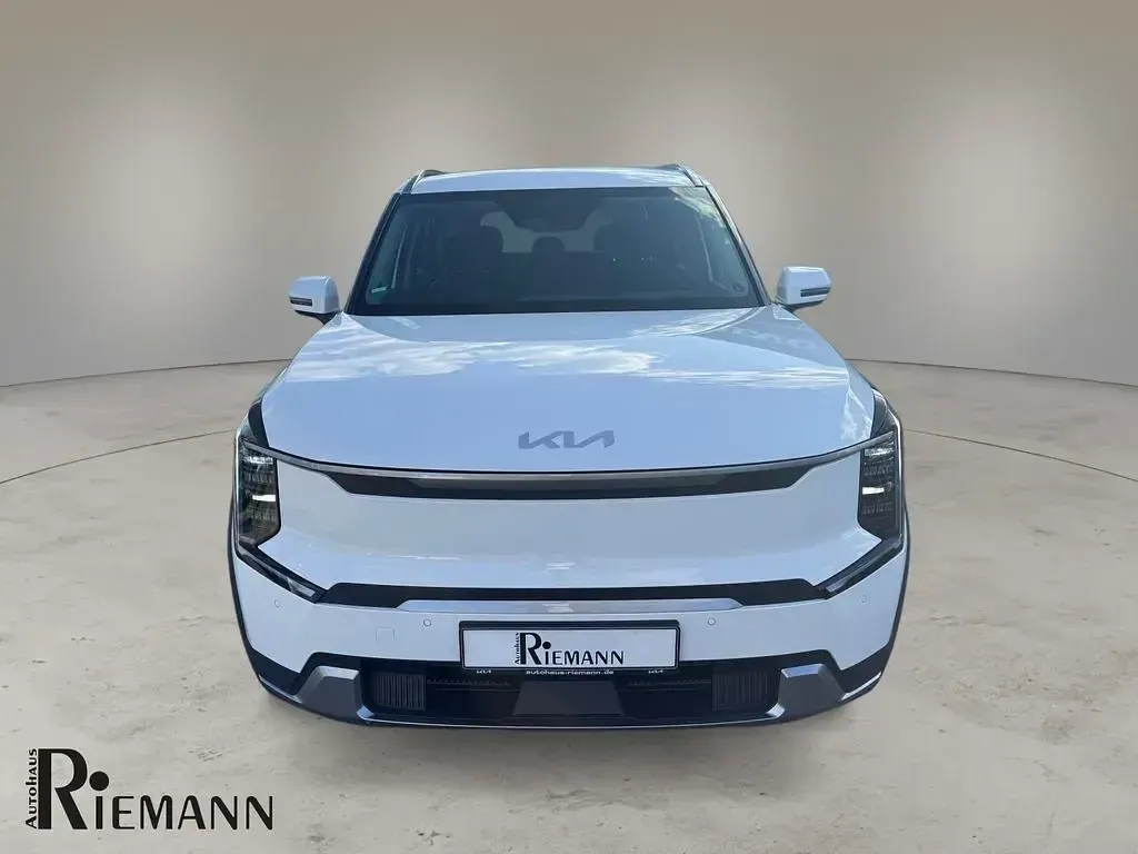 Gebraucht Kia EV9 Air 160 kW (218 PS) 2026 (swp) snow white pearl m SUV