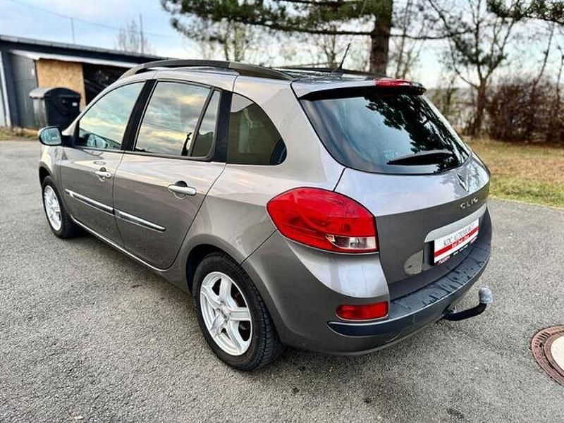 Gebraucht Renault Clio II 101 PS (74 kW) 2011 Grau Limousine