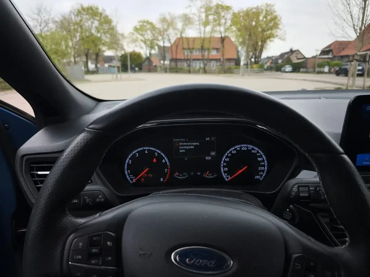 Gebraucht Ford Focus ST 280 PS (205 kW) 2019 Blau Kombi