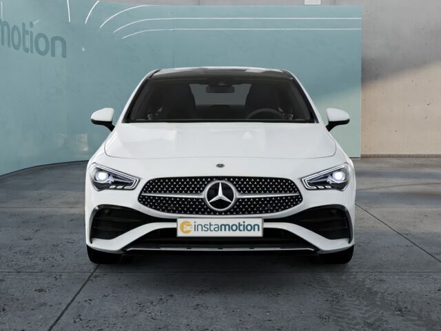 Gebraucht Mercedes CLA200 163 PS (119 kW) 2024 Weiß Coupé