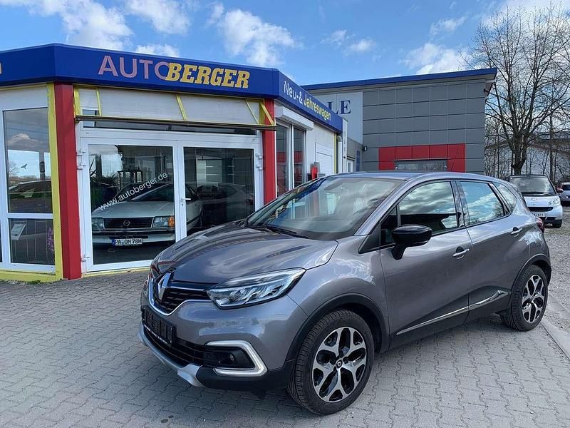 Gebraucht Renault Clio IV Experience 118 PS (86 kW) 2018 Grau Limousine