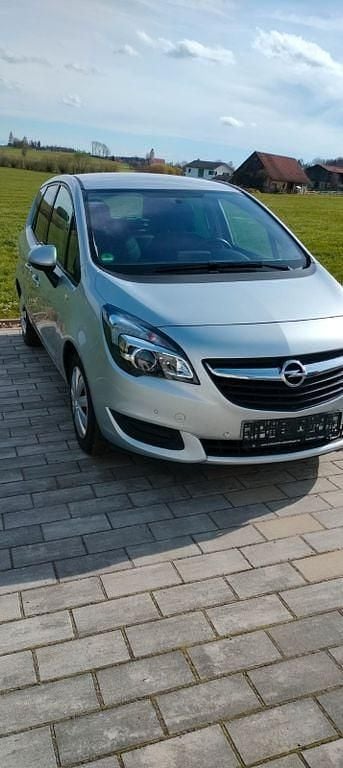 Gebraucht Opel Meriva Innovation 120 PS (88 kW) 2017 Van / Kleinbus