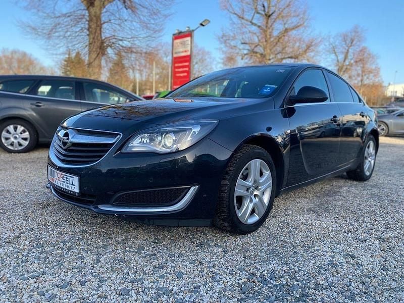 Gebraucht Opel Insignia Edition 170 PS (125 kW) 2015 Grau Limousine