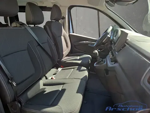 Neu Nissan Primastar 360º 150 PS (110 kW) 2025 Schwarz Van / Kleinbus