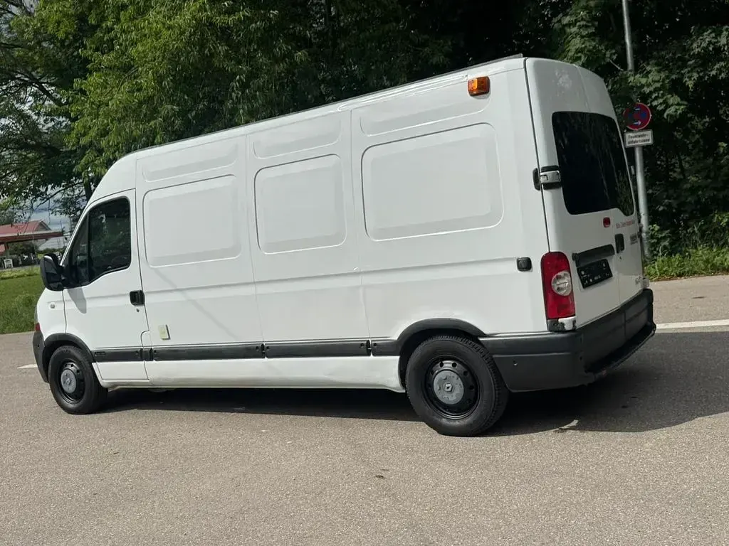 Gebraucht Renault Master 120 PS (88 kW) 2008 Weiß Limousine