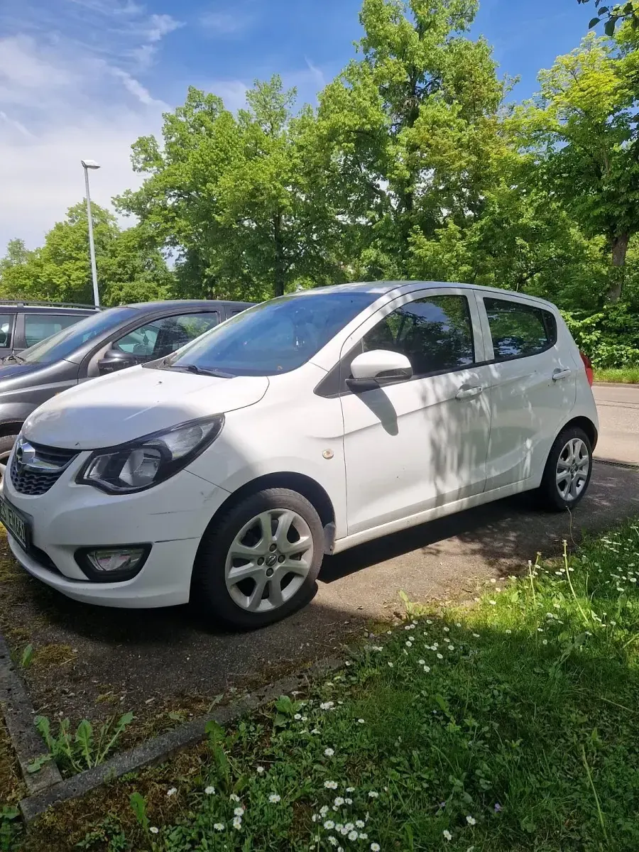 Używany Opel Karl 75 KM (55 kW) 2015 Biały Hatchback