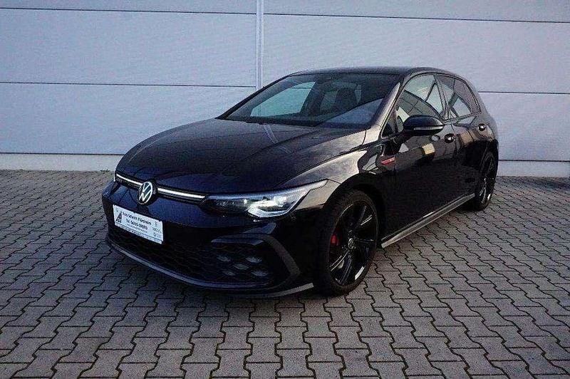 Gebraucht VW Golf VIII Style 245 PS (180 kW) 2022 Deep black perleffekt Limousine