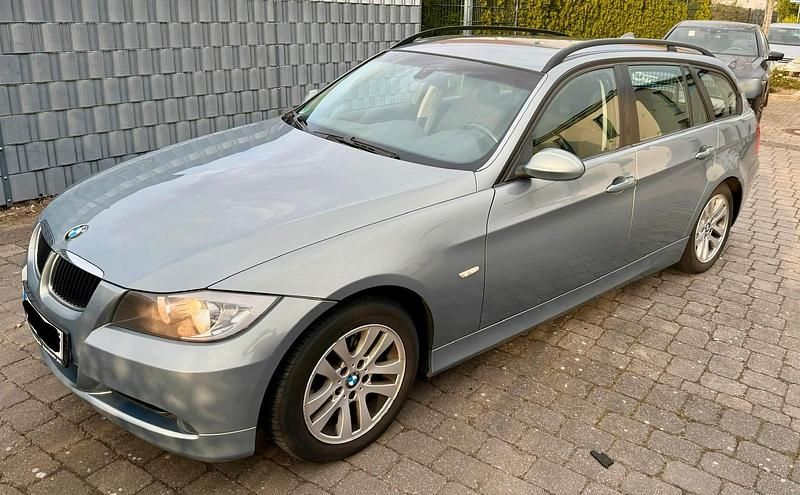 Gebraucht BMW 320 163 PS (119 kW) 2007 Andere farben Kombi