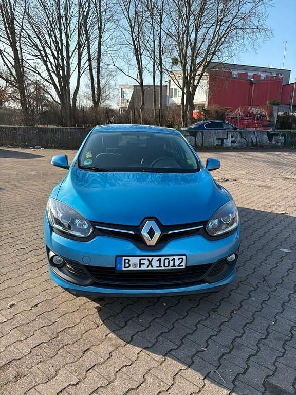 Gebraucht Renault Mégane LIMITED 110 PS (80 kW) 2015 Blau Limousine
