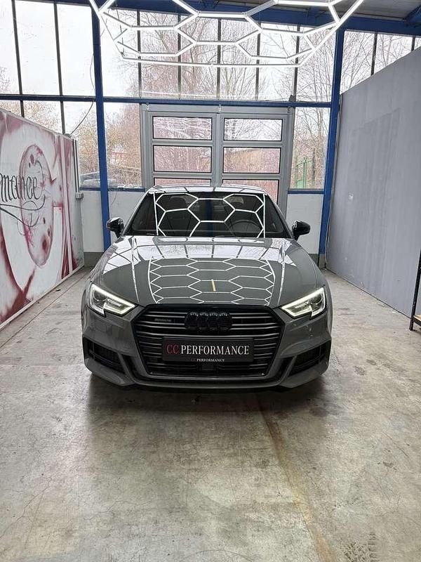 Gebraucht Audi A3 S-Line 190 PS (139 kW) 2019 Quantumgrau Limousine