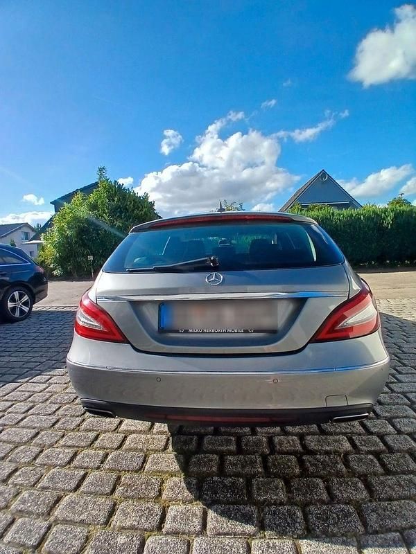 Gebraucht Mercedes CLS220 170 PS (125 kW) 2014 Grau Kombi