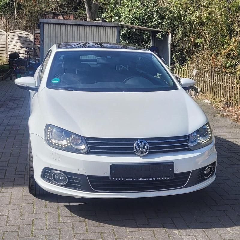 Usata VW Eos 122 CV (89 kW) 2015 Bianco Cabrio