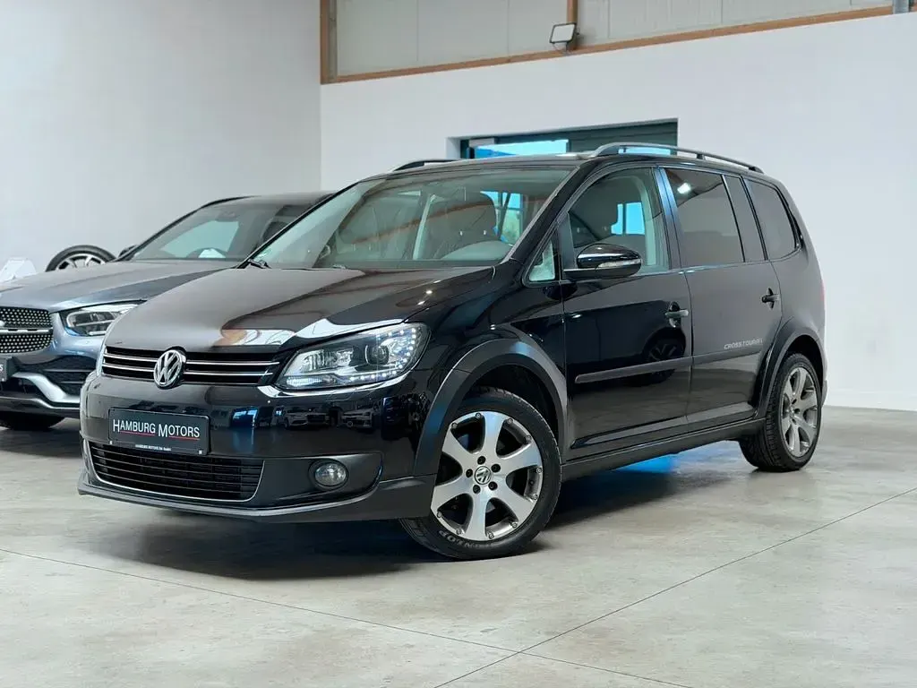 Gebraucht VW Touran Cross 140 PS (102 kW) 2013 Schwarz Van / Kleinbus