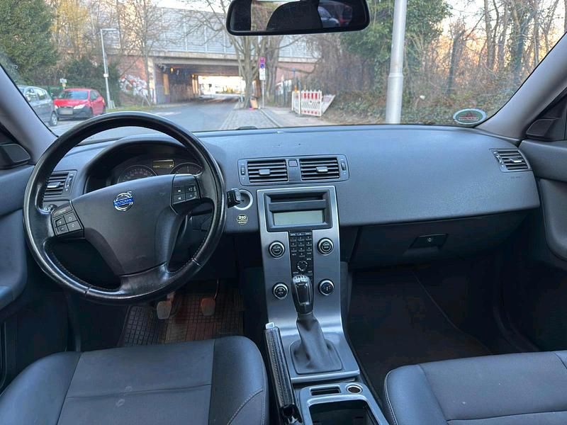 Gebraucht Volvo V50 136 PS (100 kW) 2009 Schwarz Kombi