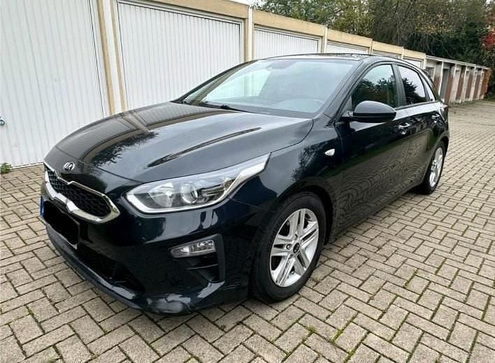 Gebraucht Kia Ceed 101 PS (74 kW) 2020 Schwarz Kleinwagen