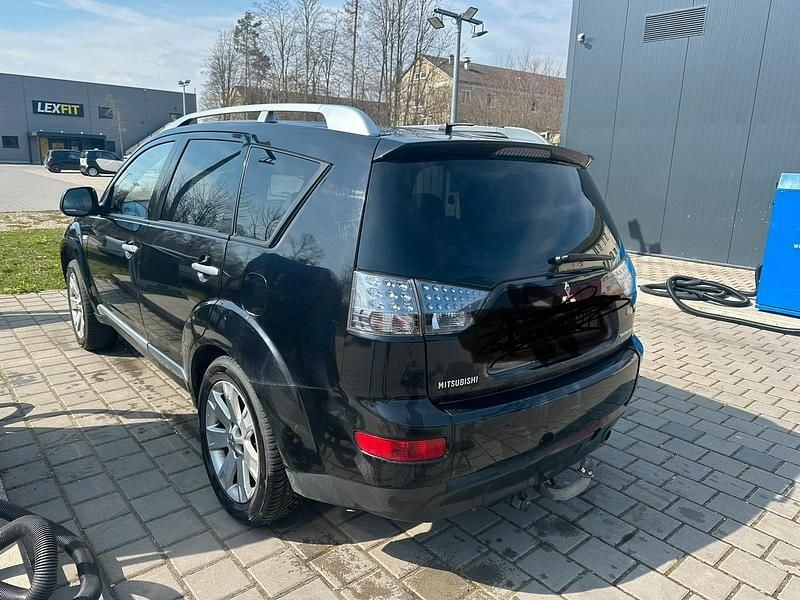 Gebraucht Mitsubishi Outlander 156 PS (114 kW) 2008 Schwarz SUV