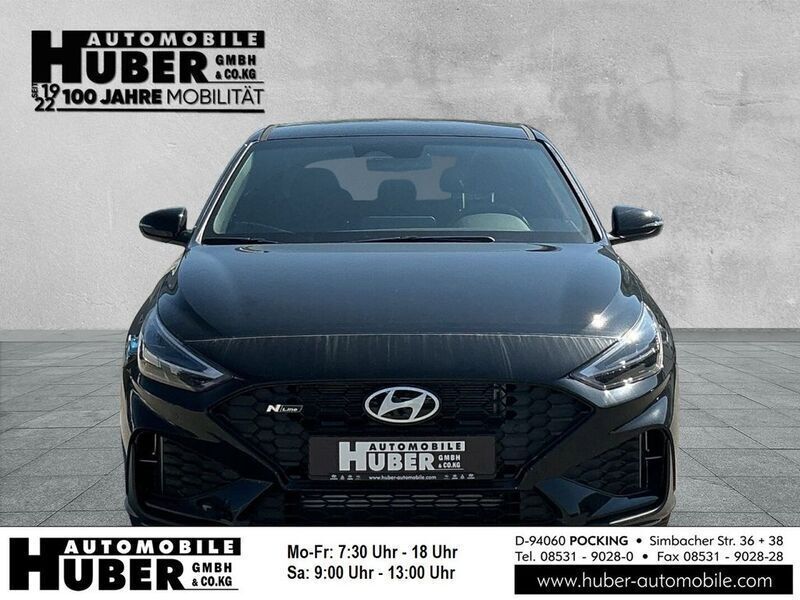 Schwarz Neu 2025 Hyundai i30 N Line Limousine | 27.990 € (Fairer Preis) - Bild 1/4