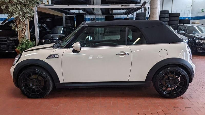 Gebraucht Mini Cooper S Cabriolet 184 PS (135 kW) 2010 Weiß Cabrio