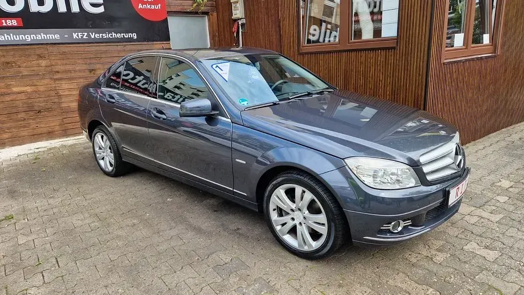 Gebraucht Mercedes C230 Avantgarde 204 PS (150 kW) 2009 Grau Limousine