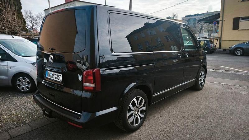 Gebraucht VW Transporter Cup 179 PS (131 kW) 2014 Schwarz Van