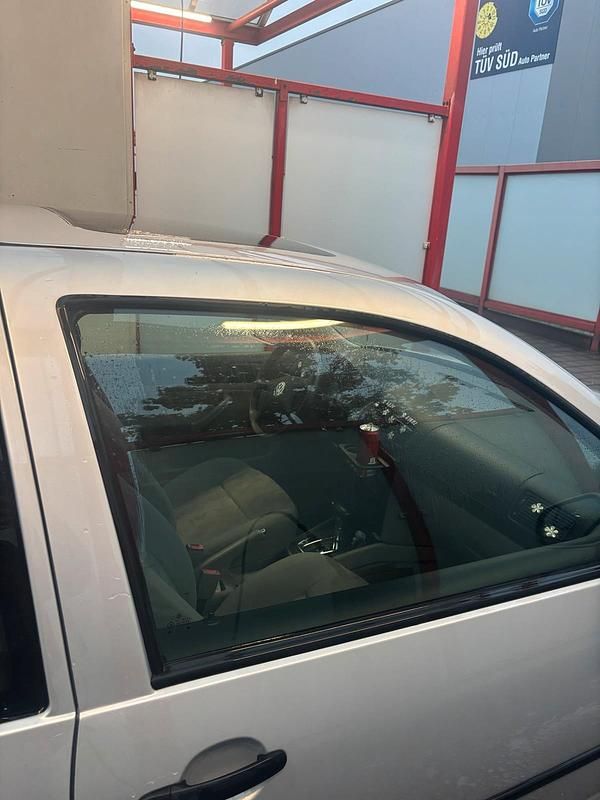 Gebraucht VW Golf IV 101 PS (74 kW) 1999 Silber Kleinwagen