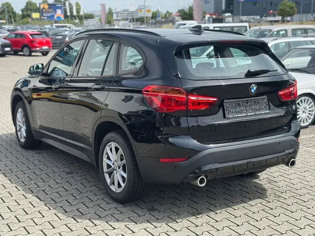 Gebraucht BMW X1 Advantage 190 PS (139 kW) 2020 Schwarz SUV
