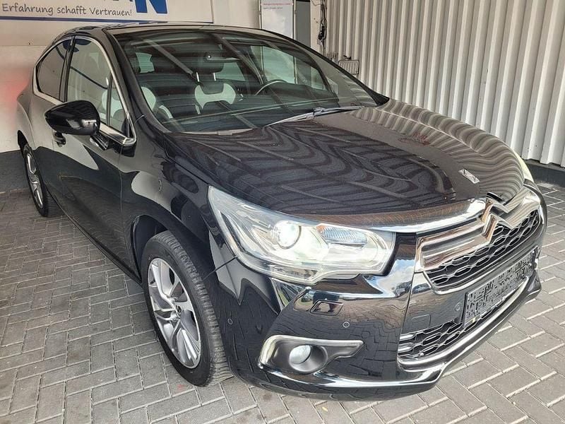 Schwarz Gebraucht 2015 Citroën DS4 So Chic Kleinwagen | 9.900 € (Fairer Preis) - Bild 1/4