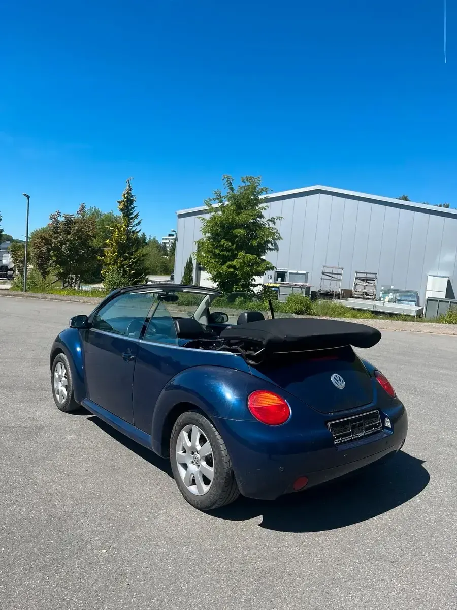 Gebraucht VW New Beetle 115 PS (84 kW) 2003 Blau Kleinwagen