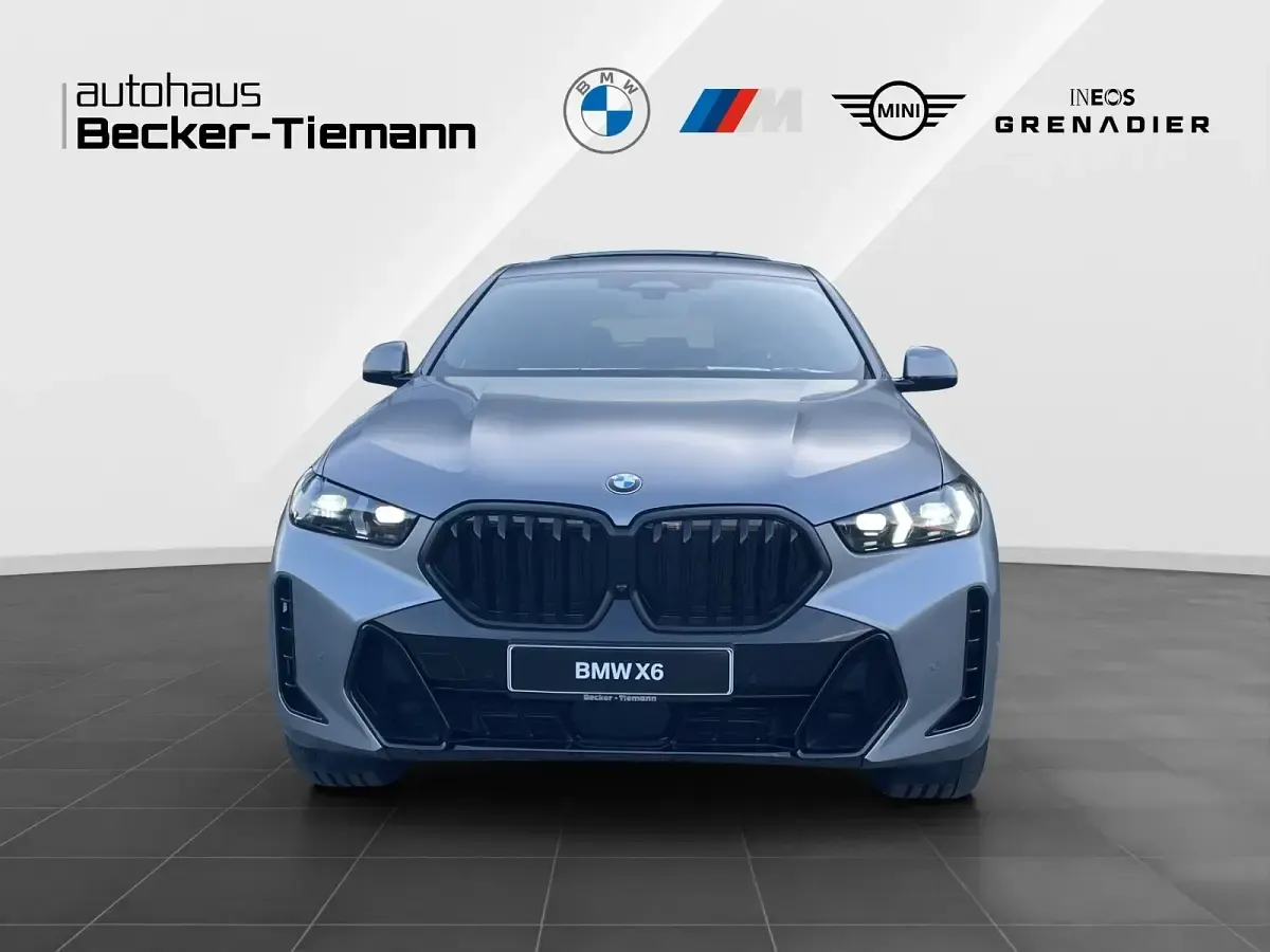 Neu BMW X6 Exclusive 340 PS (250 kW) 2025 Grau SUV