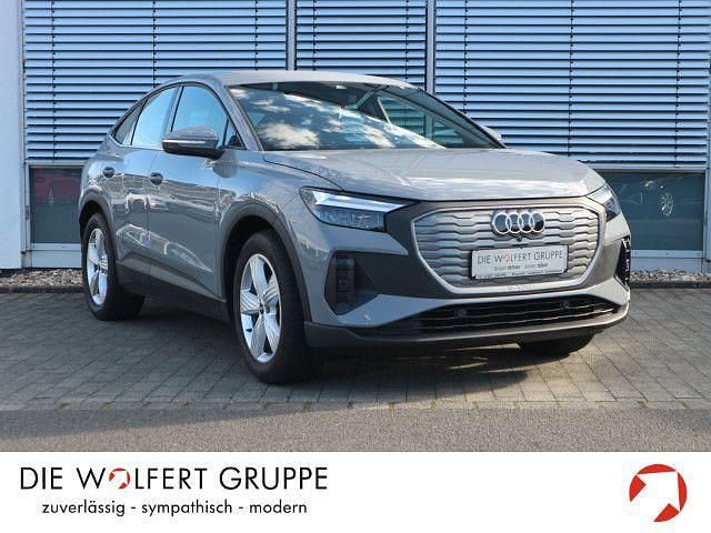 Kieselgrau Gebraucht 2022 Audi Q4 Sportback e-tron Sport SUV | 27.780 € (Fairer Preis) - Bild 1/4