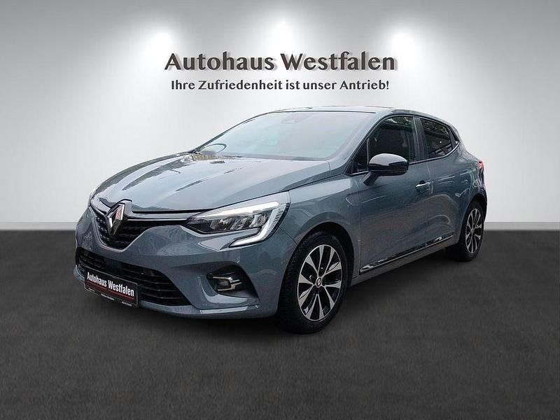 Grau Gebraucht 2021 Renault Clio V Business Limousine | 11.390 € (Guter Preis) - Bild 1/4