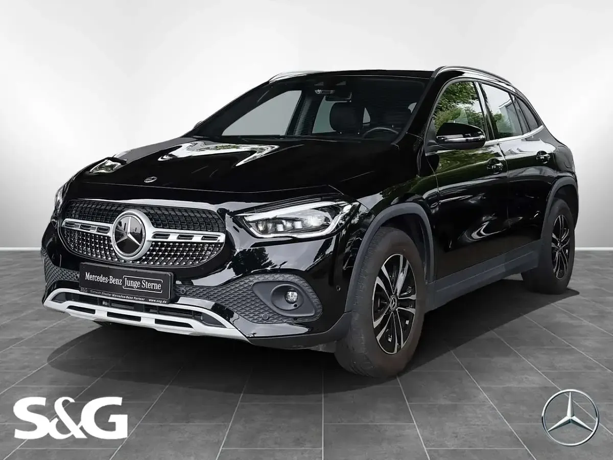 Gebraucht Mercedes GLA200 Style 163 PS (119 kW) 2023 SUV