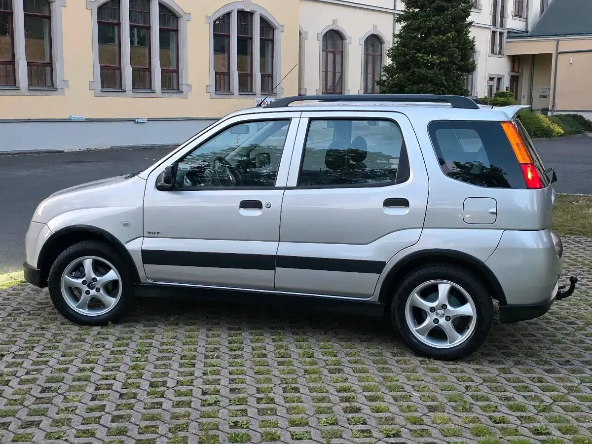 Gebraucht Suzuki Ignis 96 PS (70 kW) 2007 Silber Kleinwagen